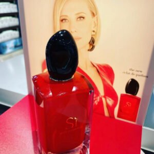 V22-Si-Passione-red-Giorgio-Armani-025.jpeg www.kolhaaga.com
